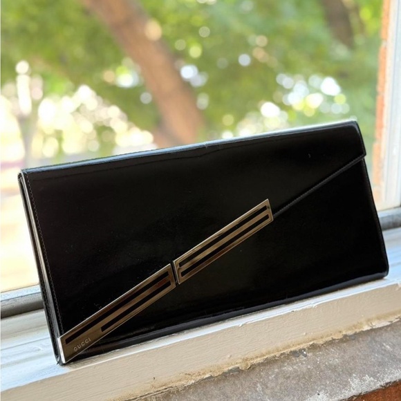 Gucci Black and Tan Clutch - Picture 1 of 7